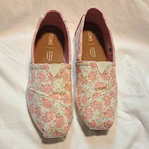 Frosted Animal Cracker Toms Slip On Alpargata Size 5.5 Women's Shoes